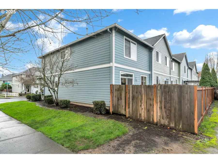 2705 SE 74th Way, Hillsboro, OR 97123 - Image #3