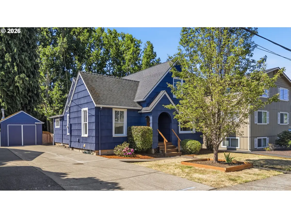 1020 SW E Ave, Corvallis, OR 97333 - #1
