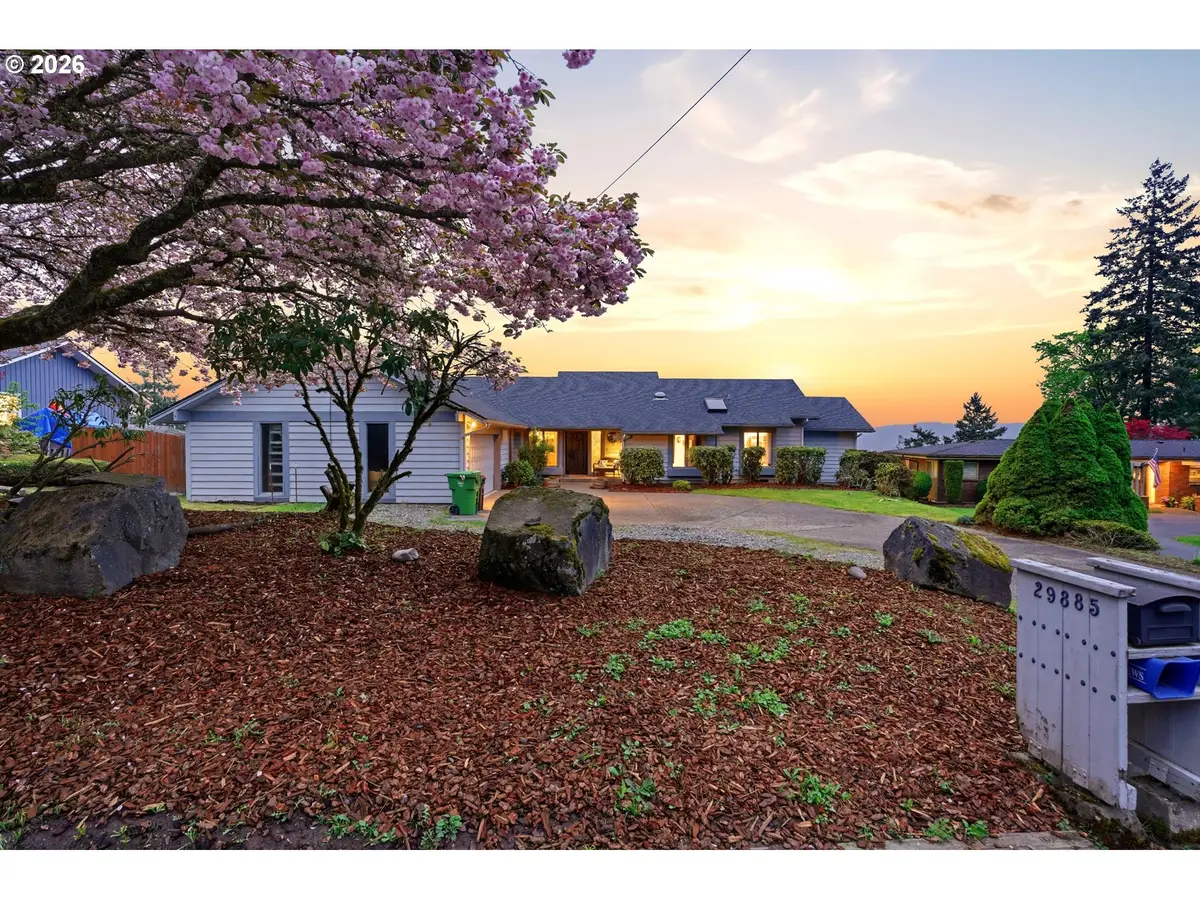 29885 Riverview Dr, Rainier, OR 97048 - #1