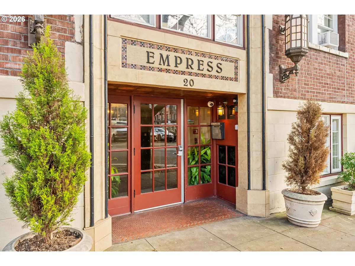 20 NW 16th Ave #215, Portland, OR 97209 - Image #1