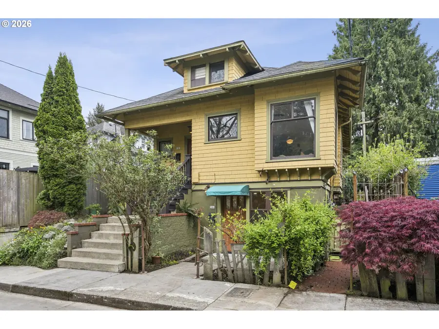 26 NE Prescott St, Portland, OR 97211 - #3