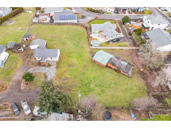 13548 Gaffney Ln, OregonCity, OR 97045