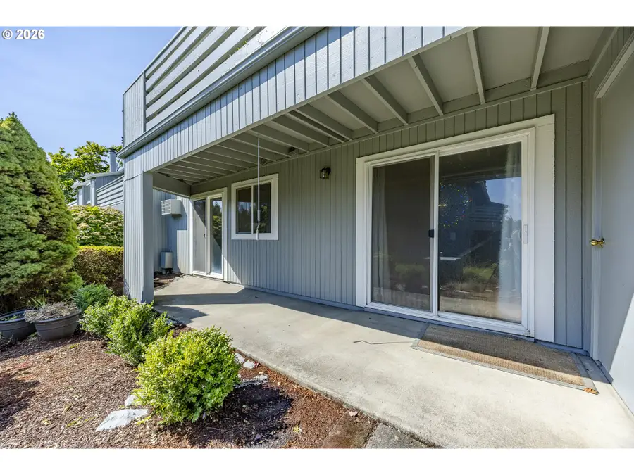 650 Harlow Rd #152, Springfield, OR 97477 - #3