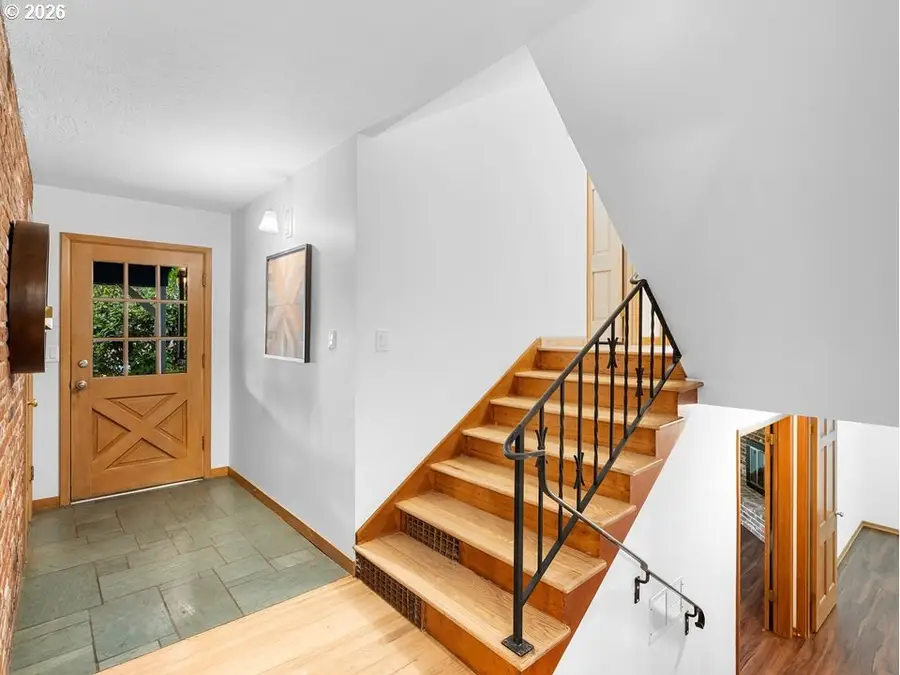 1760 Kilkenny Dr, Lake Oswego, OR 97034 - Image #3