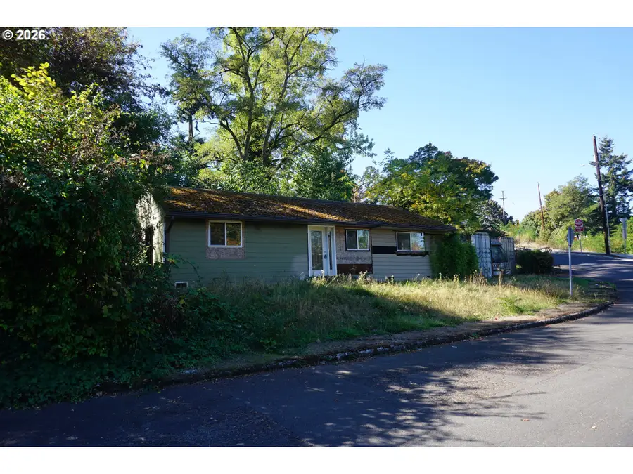 1530 E 16th Pl, Vancouver, WA 98661 - #2