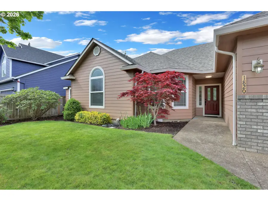 1820 Yew Ct, Junction City, OR 97448 - #2