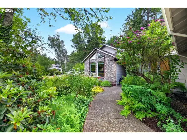 4509 NE Blue Heron Ct, Newberg, OR 97132