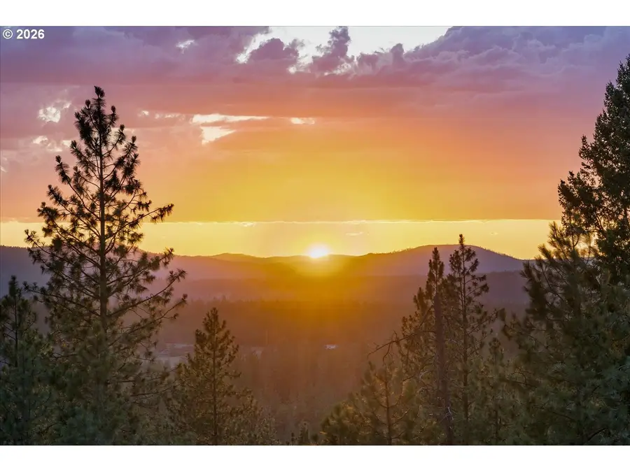 5865/5877 Weaver Way, Nine Mile Falls, WA 99013 - Image #2