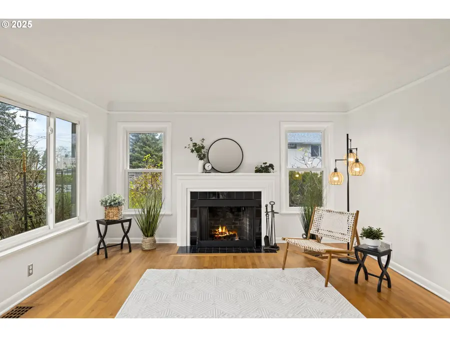 2712 NE 111th Dr, Portland, OR 97220 - Image #3