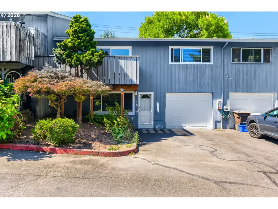 170 NE Kane Dr, Gresham, OR 97030 - #3