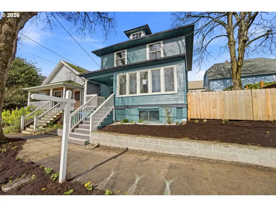 1421 SE Pine St, Portland, OR 97214 - #2