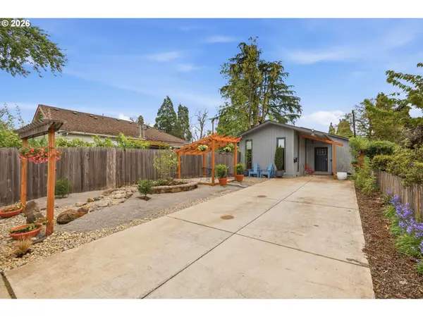 655 G St, Springfield, OR 97477