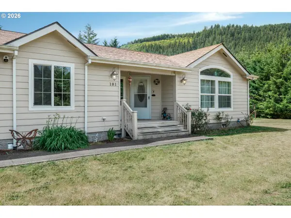 181 Vada Rd, Carson, WA 98610