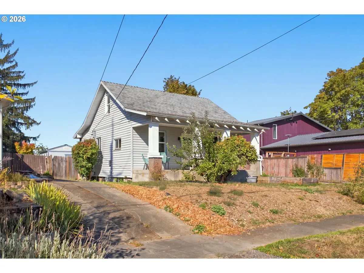 63 NE Baldwin St, Portland, OR 97211 - #1