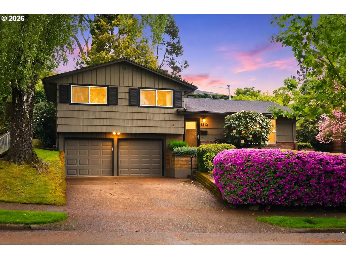 1212 SW Chestnut Dr, Portland, OR 97219 - #1