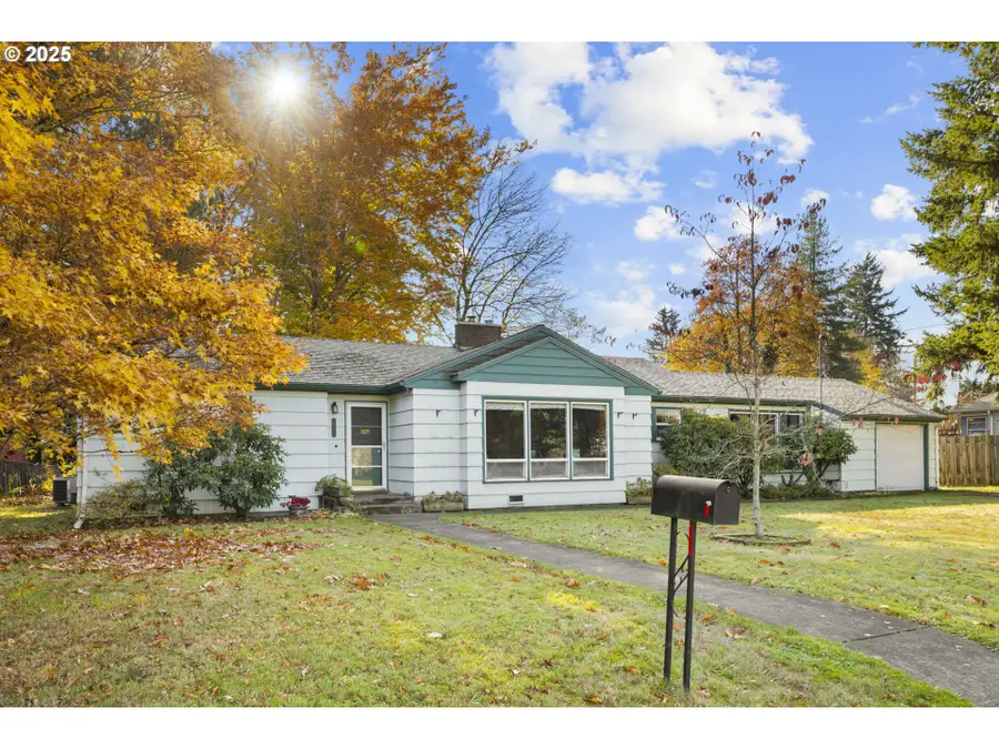 14614 SE Rhone St, Portland, OR 97236 - Image #2