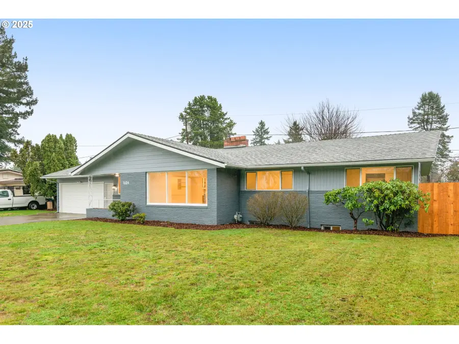 1604 NE 153rd Pl, Portland, OR 97230 - Image #3