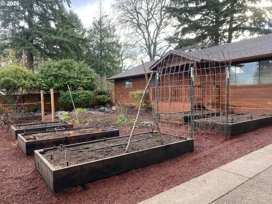 3248 W 15th, Eugene, OR 97402 - Image #3