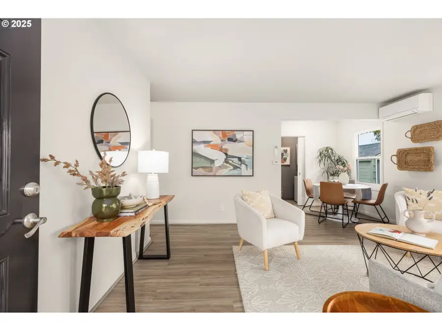 1323 NE 63rd Ave, Portland, OR 97213 - Image #3