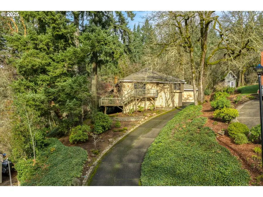 2589 Kilkenny Ct, West Linn, OR 97068 - Image #2