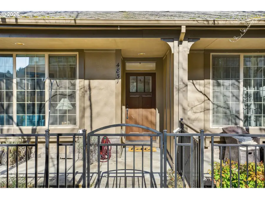 4857 NW Blandy Ter, Portland, OR 97229 - Image #2