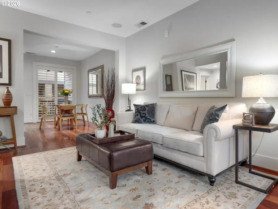 653 SW Foresta Ter, Portland, OR 97225 - #3