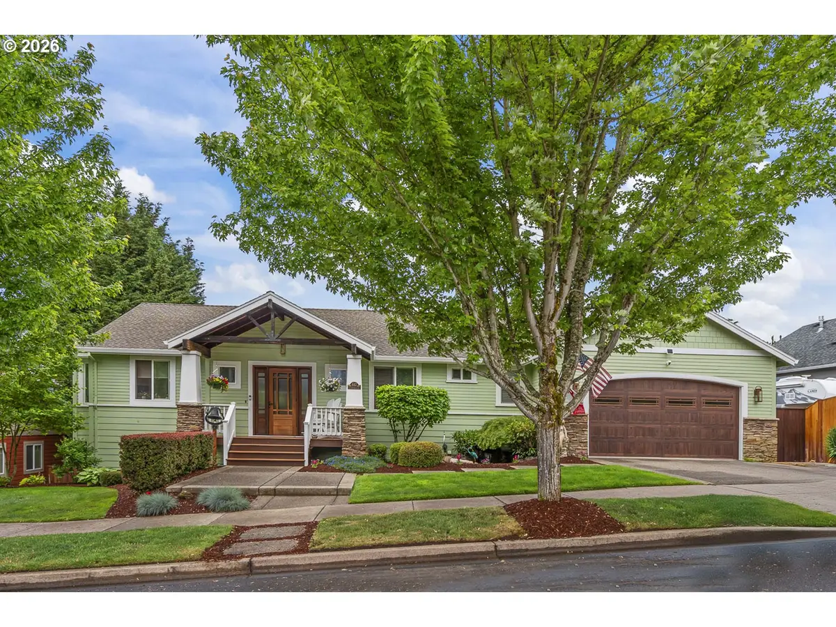 447 NW Mt Mazama St, McMinnville, OR 97128 - #1