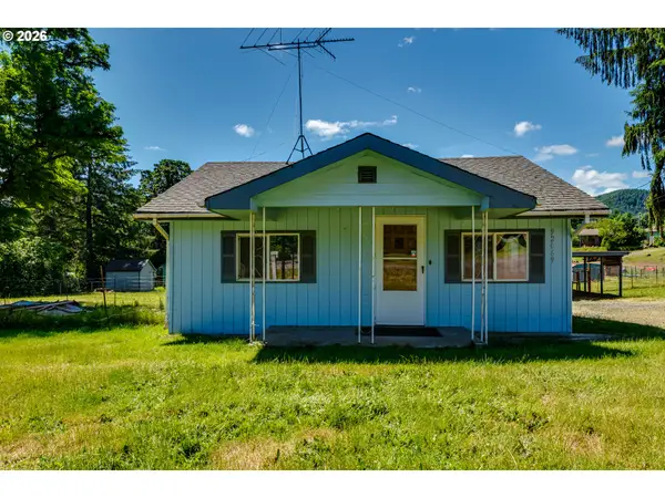 92069 Marcola Rd, Marcola, OR 97454