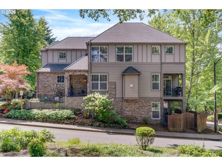 4798 Auburn Ln, Lake Oswego, OR 97035 - #3