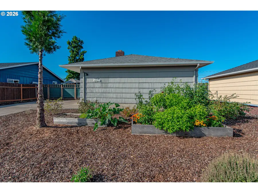 2274 Centennial Blvd, Springfield, OR 97477 - #3