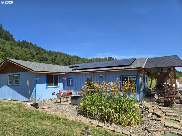 130 Whitmore Ln, Oakland, OR 97462
