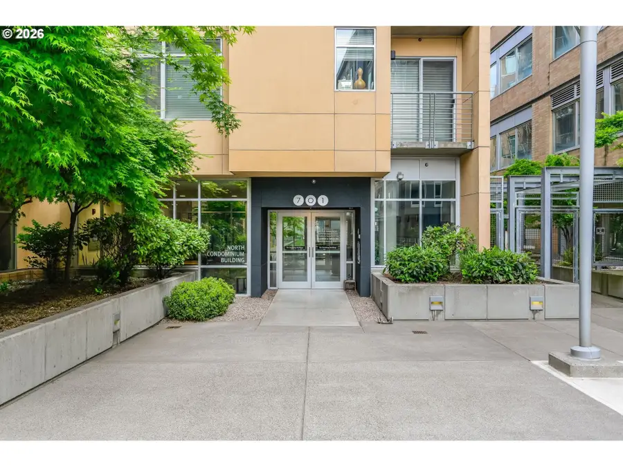 701 Columbia St #313, Vancouver, WA 98660 - #3