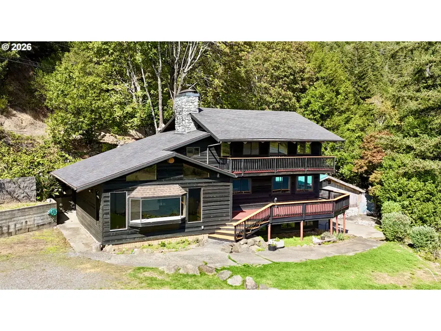 96476 N Bank Rogue River Rd, Gold Beach, OR 97444 - #3