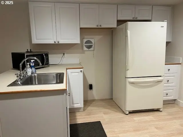 16901 SE Division St #50, Portland, OR 97236 - Image #3