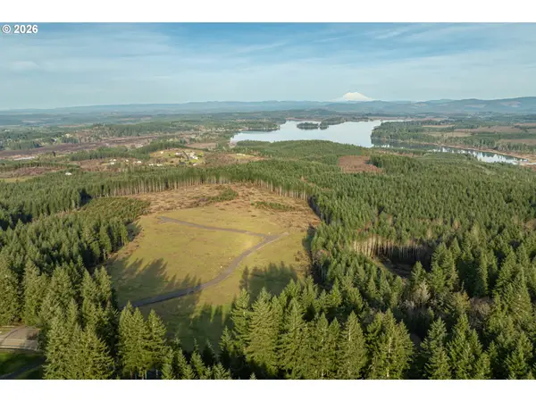 272 Silverwood Dr, CastleRock, WA 98611