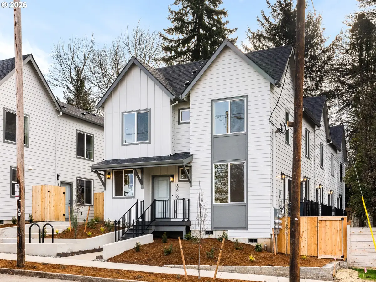 8630 SW 21st Ave #1, Portland, OR 97219 - Image #1