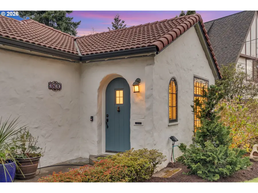 3830 NE Wistaria Dr, Portland, OR 97212 - #2