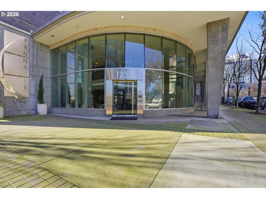 1255 NW 9th Ave #701, Portland, OR 97209 - #2