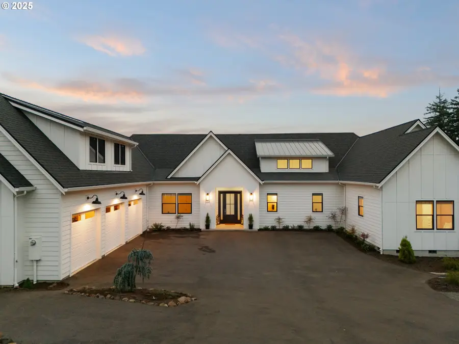 8655 SW Wolds Dr, Beaverton, OR 97007 - Image #2