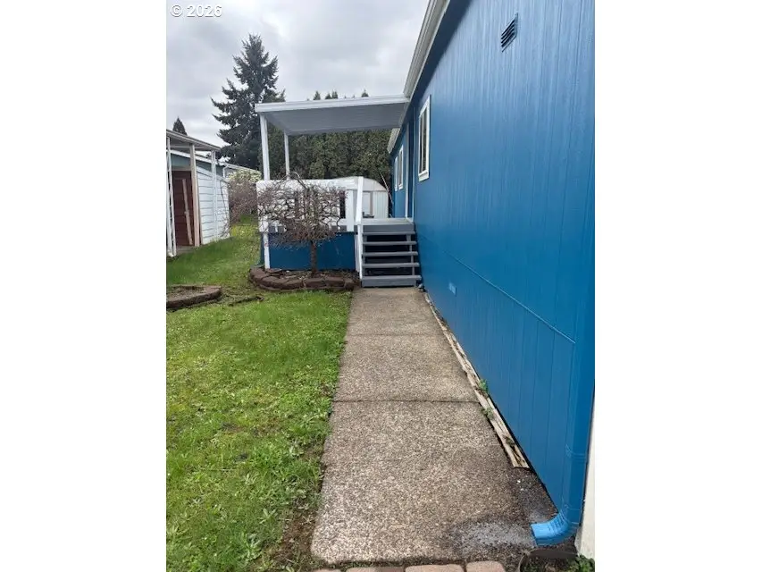 1400 Candlelight Dr #174, Eugene, OR 97402 - #2