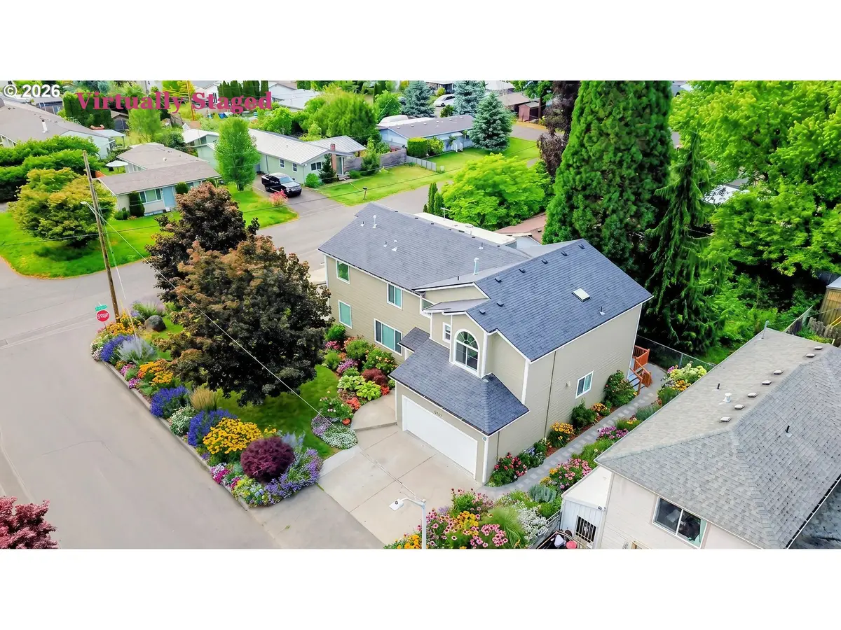 1940 SE 143rd Ave, Portland, OR 97233 - #1