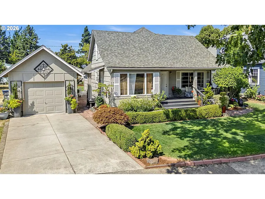 1646 H St, Springfield, OR 97477 - #2