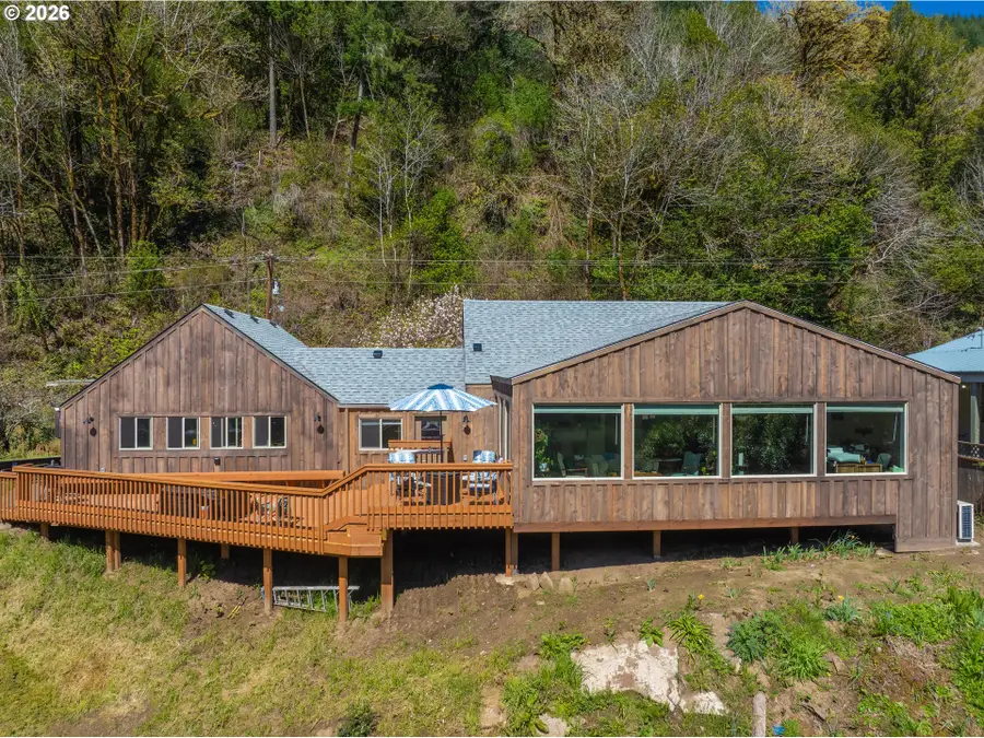 856 Scottsburg West Rd, Scottsburg, OR 97473 - #3