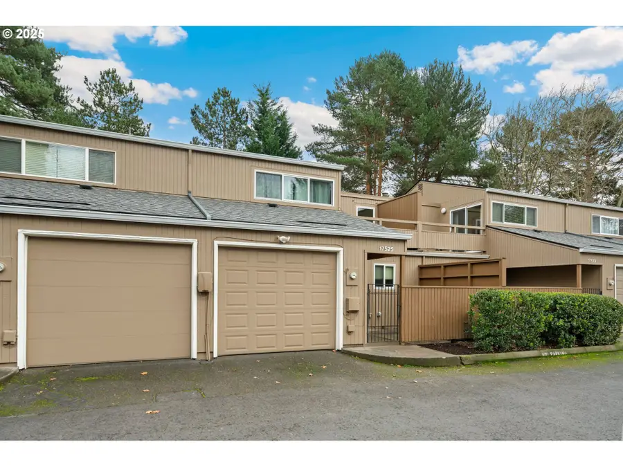 17525 NW Shorewood Dr, Beaverton, OR 97006 - Image #3