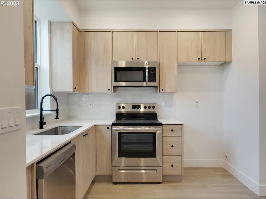 2325 N Lombard St #3, Portland, OR 97217 - #3