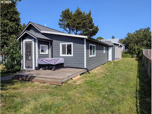 293 N Empire Blvd, CoosBay, OR 97420