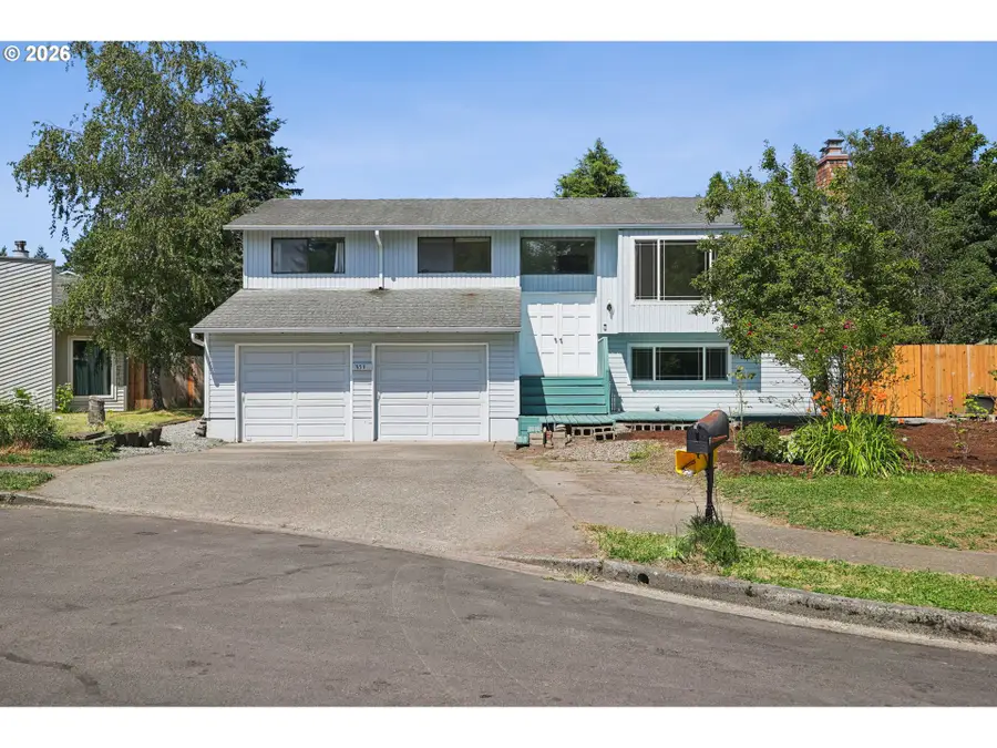 1453 SE 29th Ct, Troutdale, OR 97060 - #2