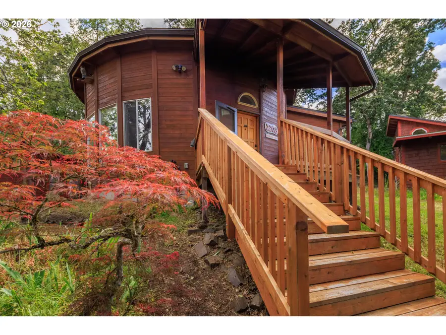 1208 W 28th Ave, Eugene, OR 97405 - #2