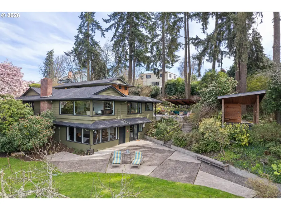 2260 Lincoln St, Eugene, OR 97405 - #2