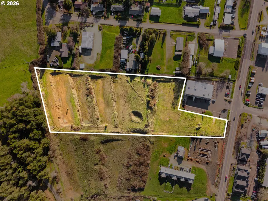 218 Paroz Ln, Tri City, OR 97457 - Image #2